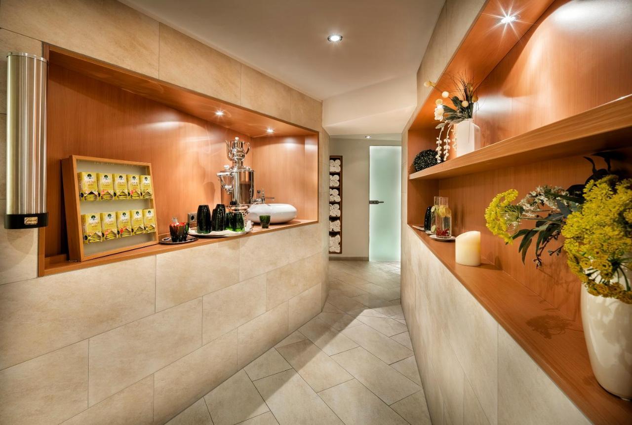 Hotel Tannbergerhof Im Zentrum Von Lech Екстер'єр фото